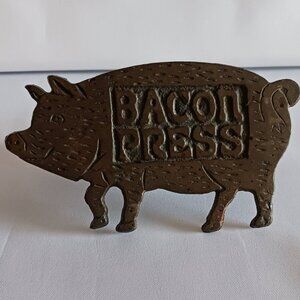 Vintage Cast Iron Pig Shaped Bacon Press W/Wood Handle